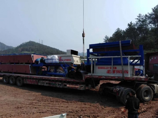 2020年4月8日發(fā)四川成都穩(wěn)定土拌和站